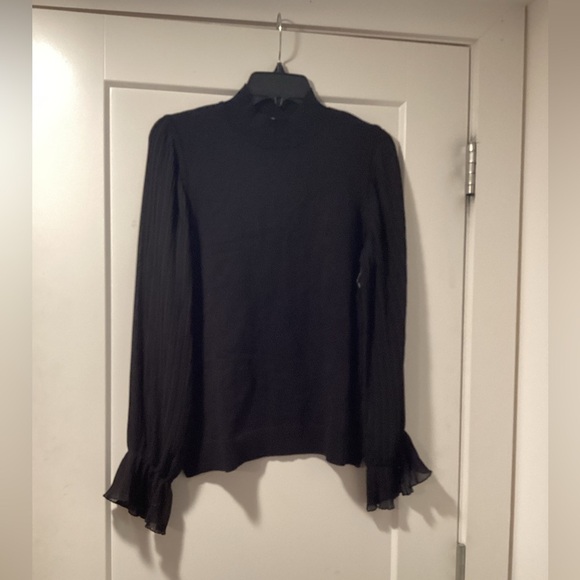 NWOT CeCe Size S Sweater - Picture 2 of 5